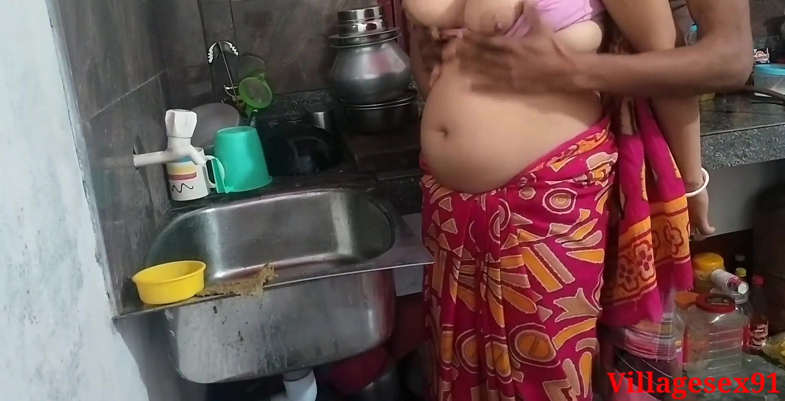 Red saree Kitchen Sex In Sonali ( Official Video By Villagesex91 )