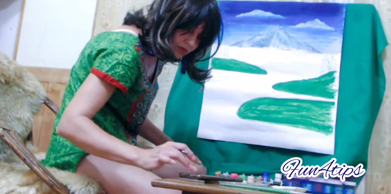 Sexy Artist Live On Camera