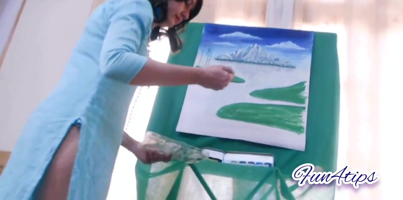 Sexy Wife Flashing Her Body