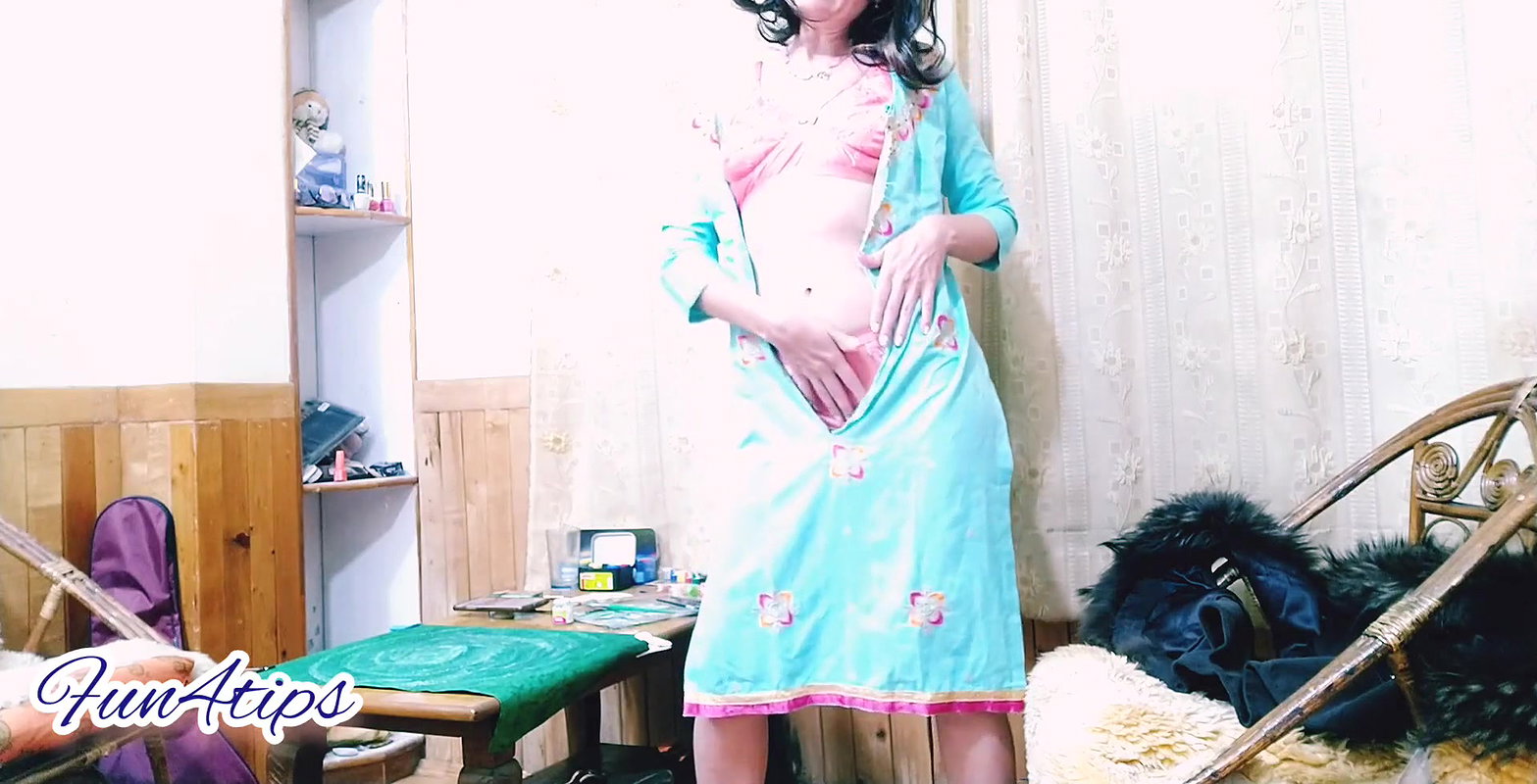 She cant stand in clothes anymore tear it down