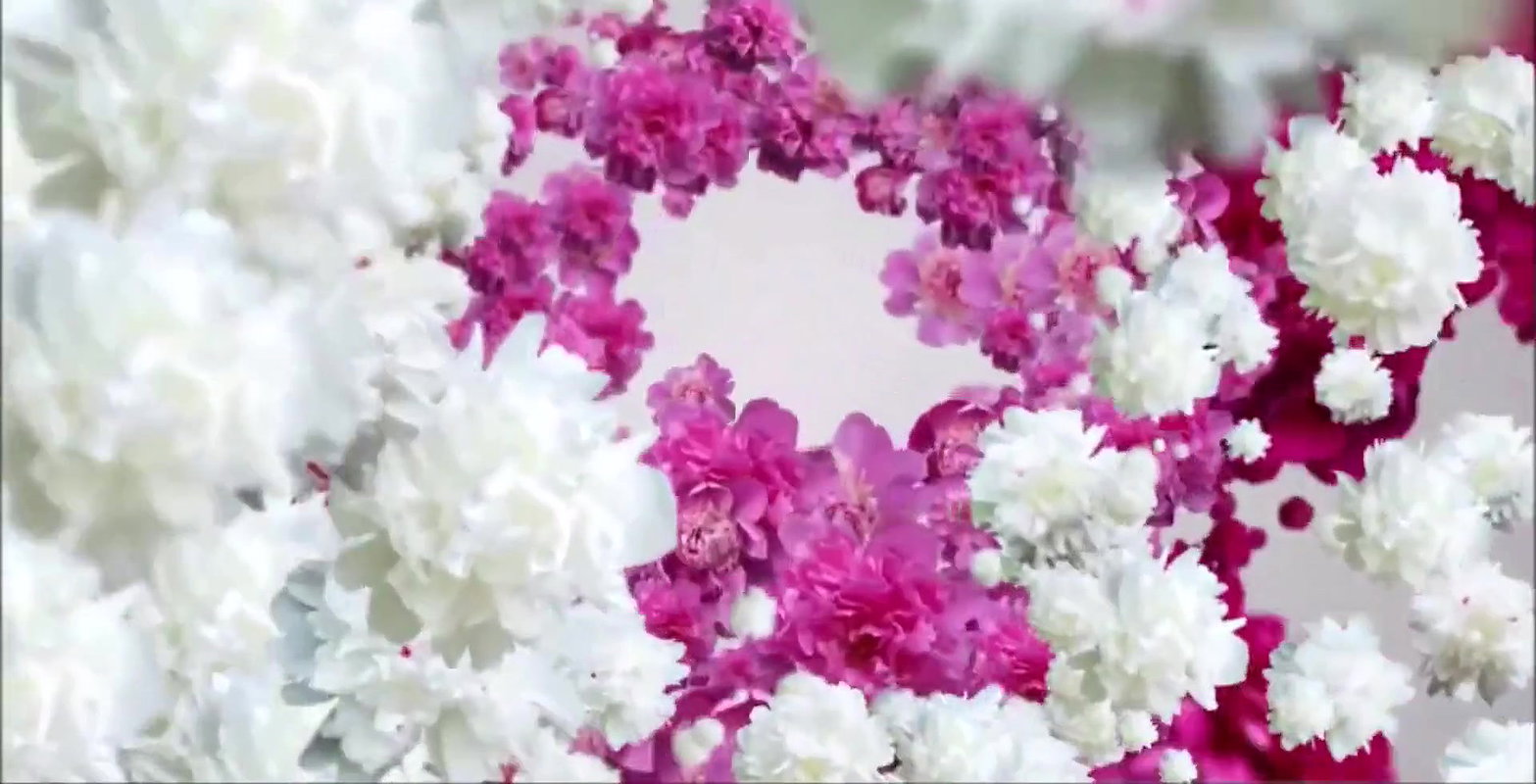 She Is Getting Tips For Sucking Cock