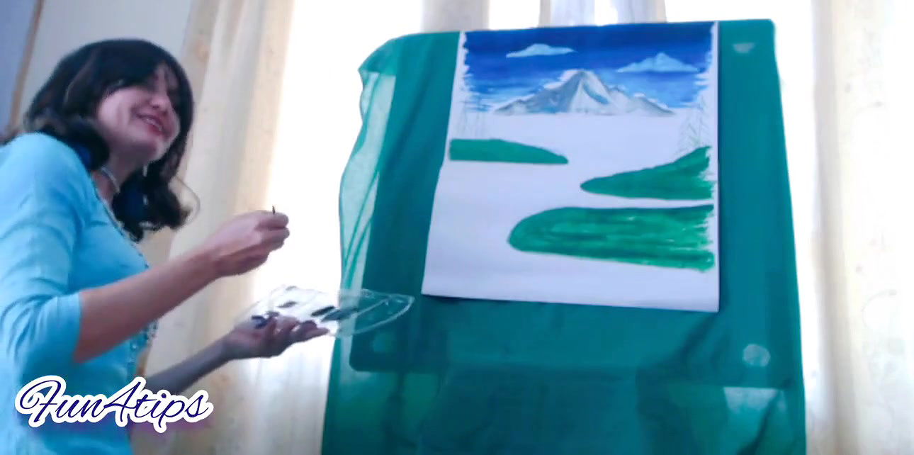 She Loves Painting And BBC