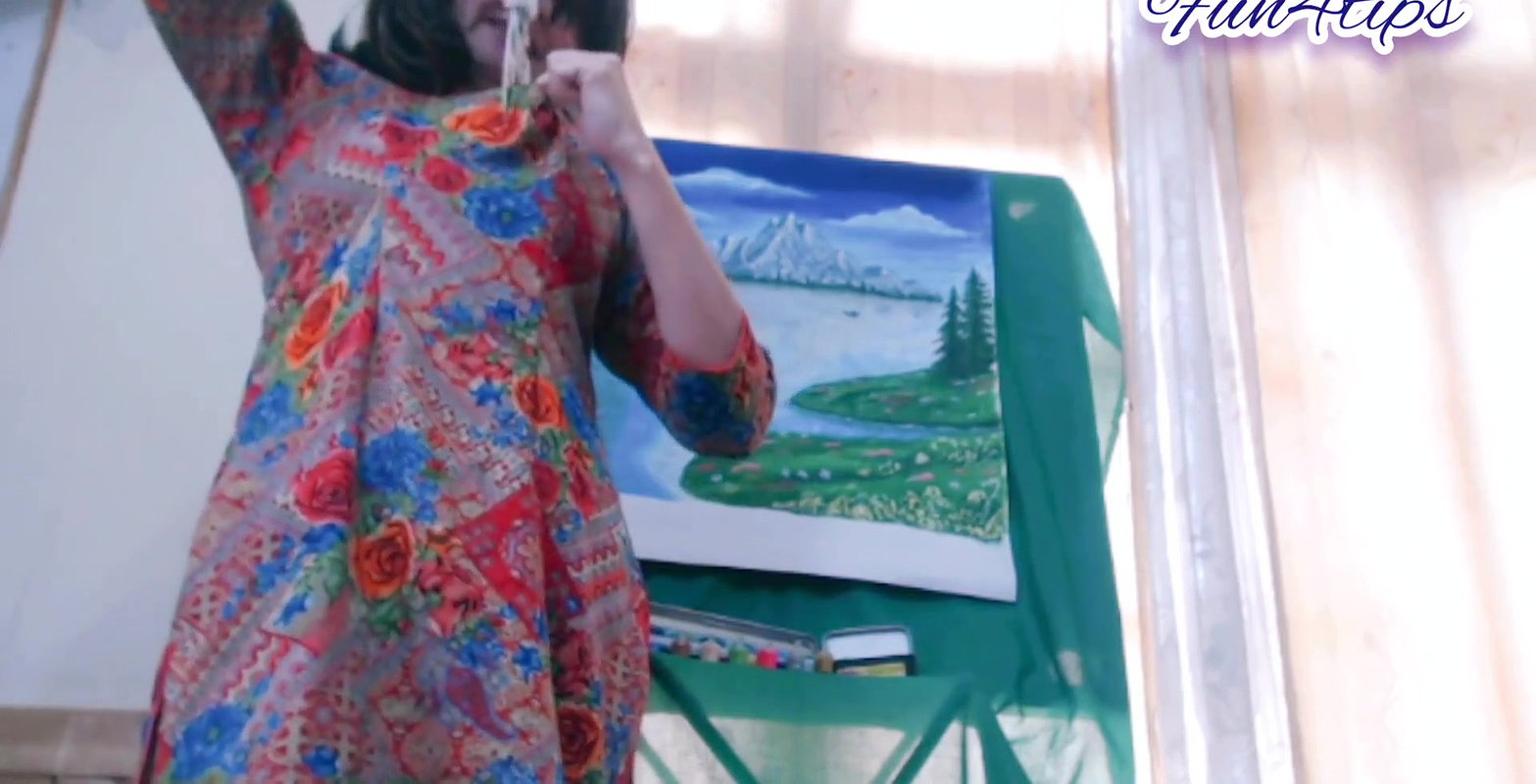 She Tear Her Sexy Dress