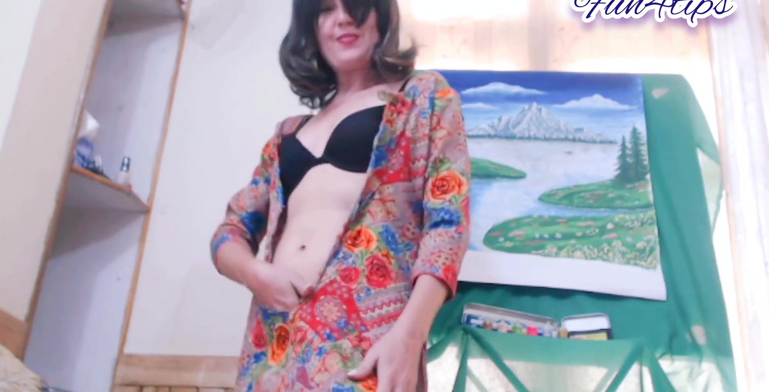 She Tear Her Sexy Dress