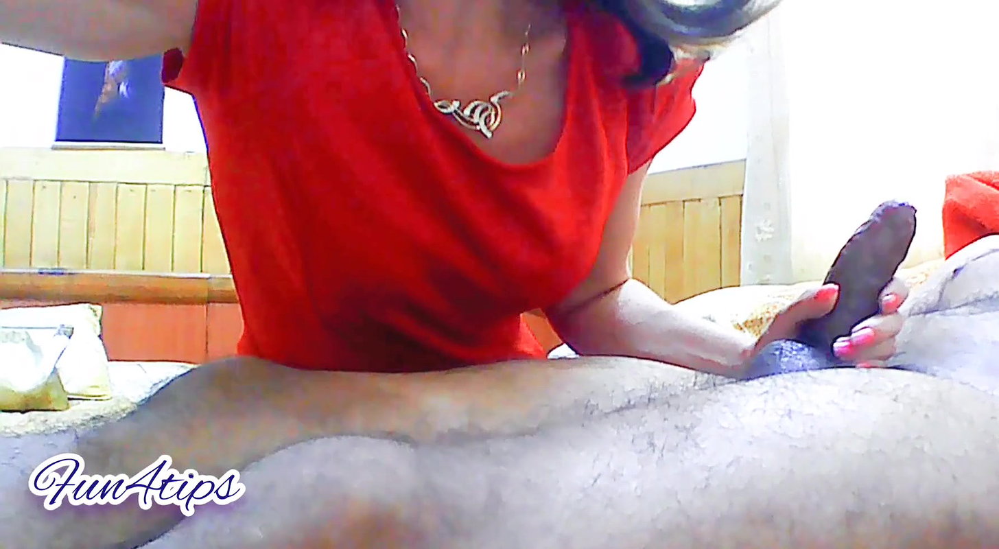 Smoking Slut Wife With BBC In Hands