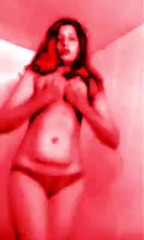 Sofi’s pussy gets rubbed