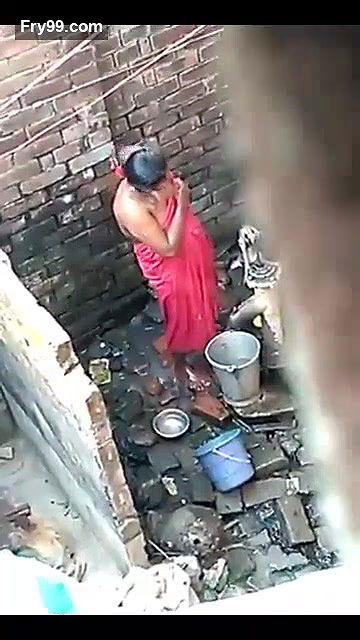 shrutikhurana Showing Boobs on Lesbian StripChat Live