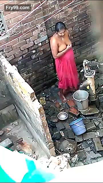 shrutikhurana Showing Boobs on Lesbian StripChat Live