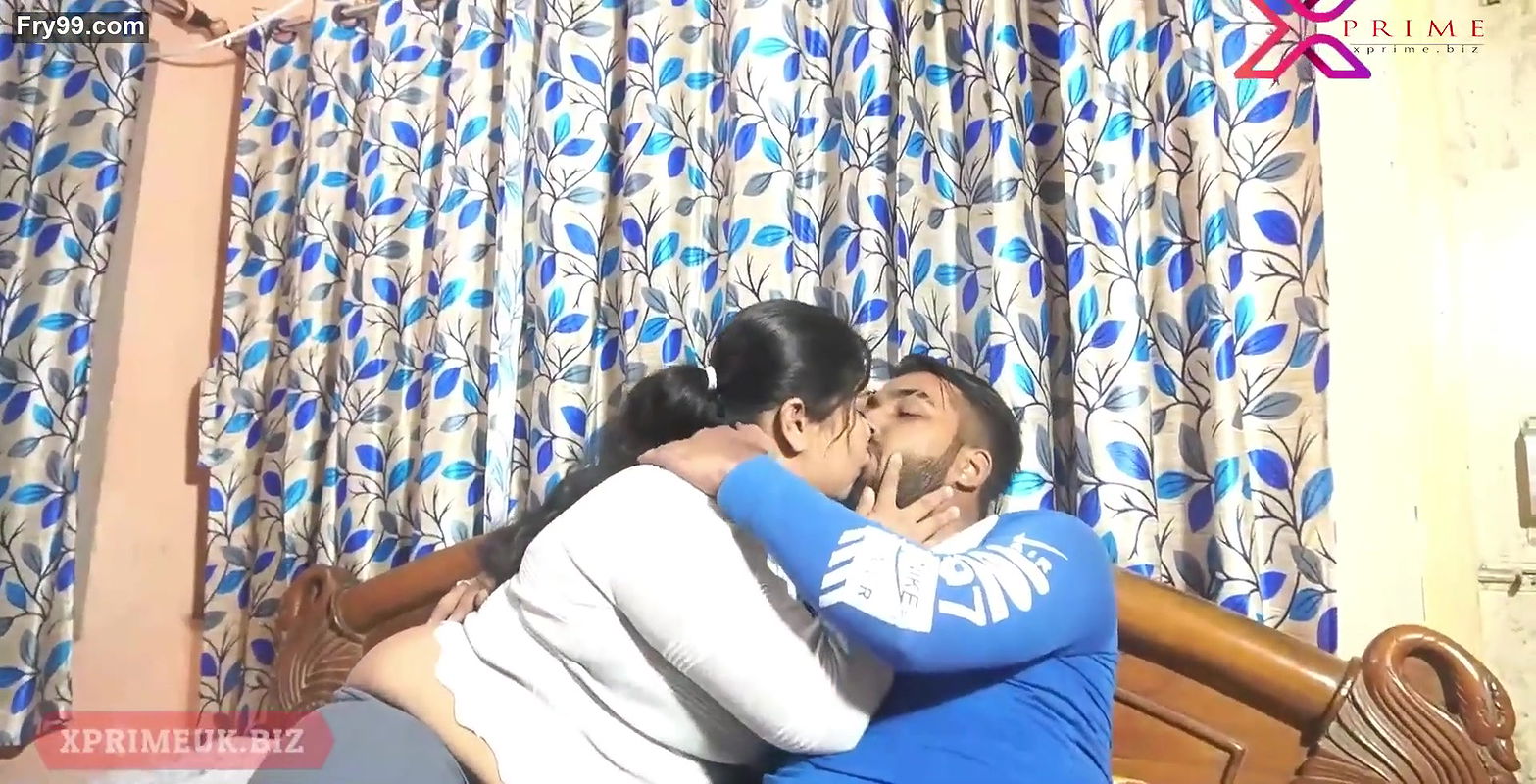 Big Ass Desi Indian Aunty Fucked In Doggy Style