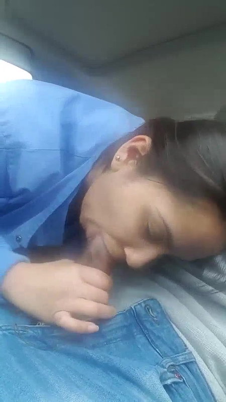 Horny Babe big dick blowjob