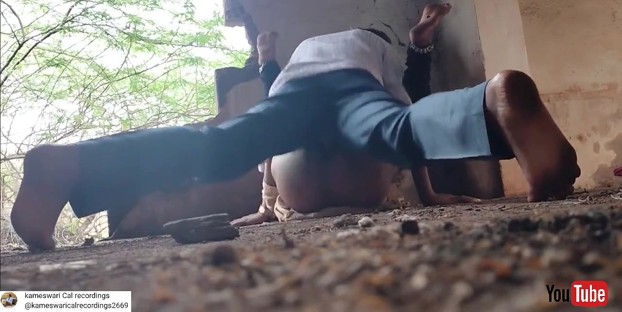 Telugu lovers -out Dore fucking in Dialopted building beside N H road