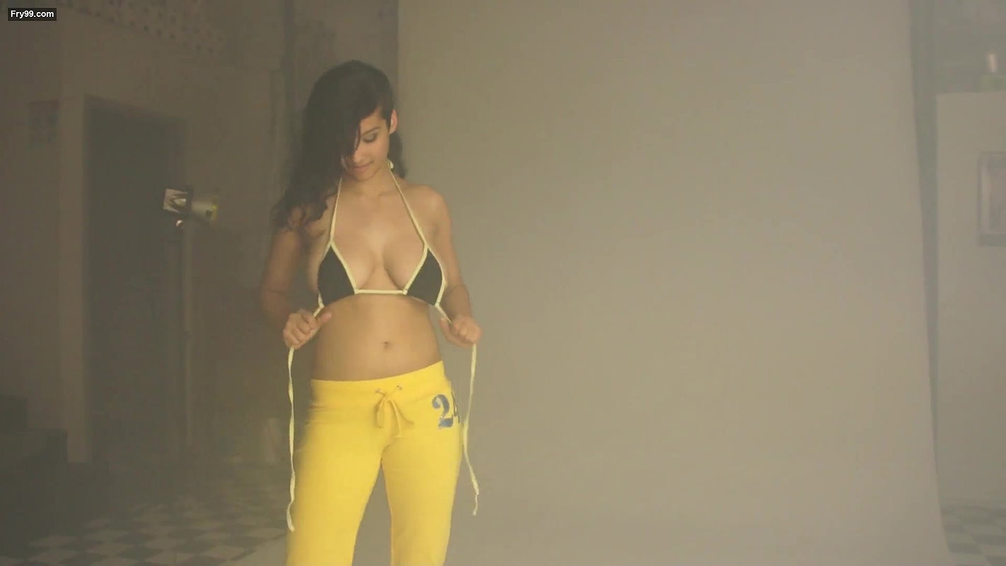 Shanaya Young Juicy Big Tits