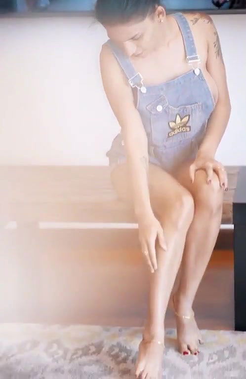 Resmi R Nair latest premium clips