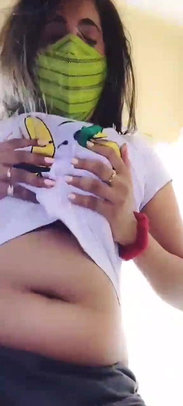 Nandini Mourya aka Scorpion Girl XC Showing Boobs on 121 Tango Live