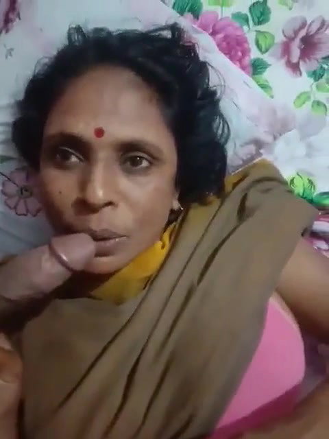 Bengali Milf Sucking