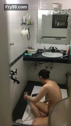 Gujarati Housewife Shower MMS