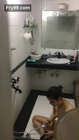 Gujarati Housewife Shower MMS