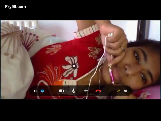 Desi Babe On Skype Chat Naked
