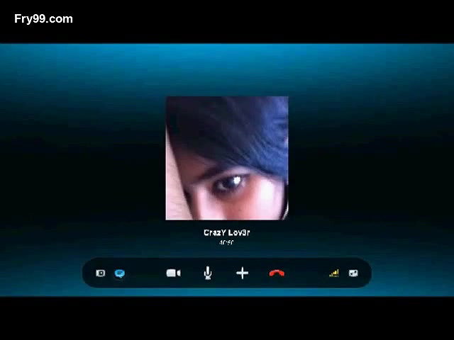 Desi Babe On Skype Chat Naked