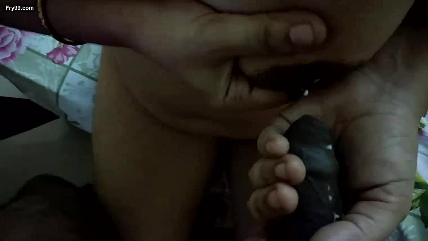 Vijaya Bhabhi Milking Cock – Movies