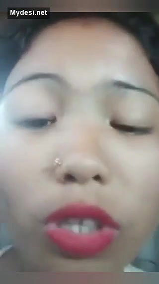 Desi cute girl show her sexy pussy