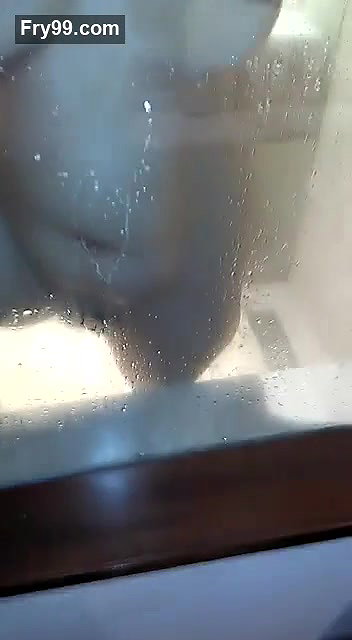 Indian Wife Ramona Nude In Shower – Movies