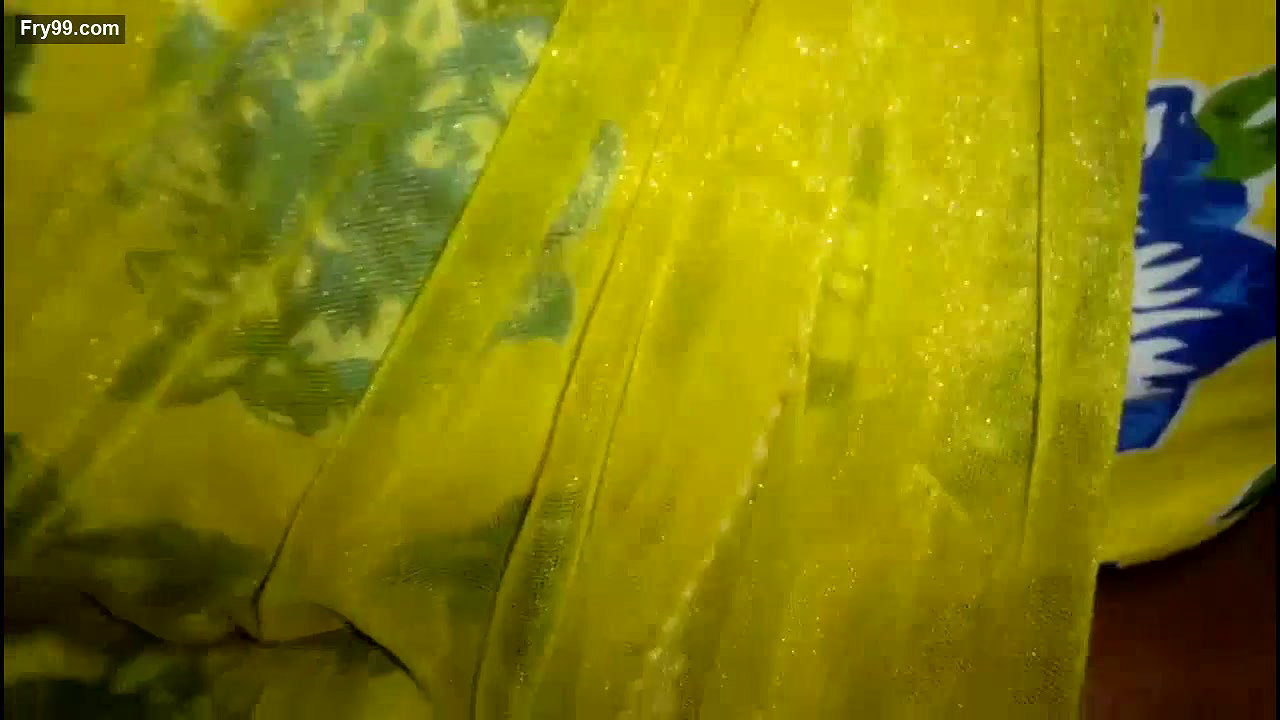 Kissing My Sexy GF Radhika – Movies