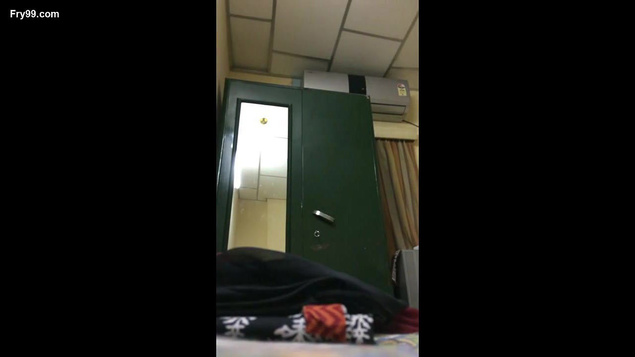 Daksha Bhabhi Caught Changing – Movies