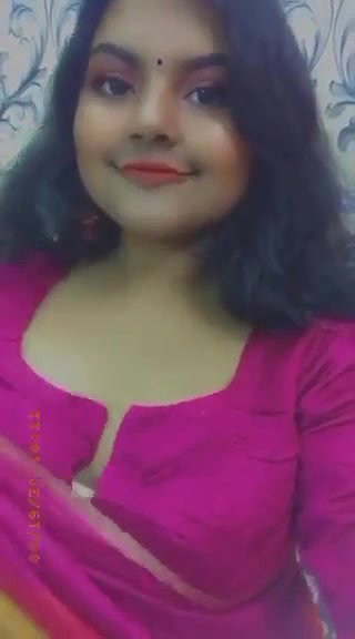 Cute Girl Showing Boobs