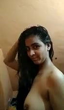 Sexy Desi Girl Shows Boobs