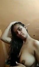 Sexy Desi Girl Shows Boobs