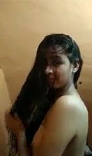 Sexy Desi Girl Shows Boobs