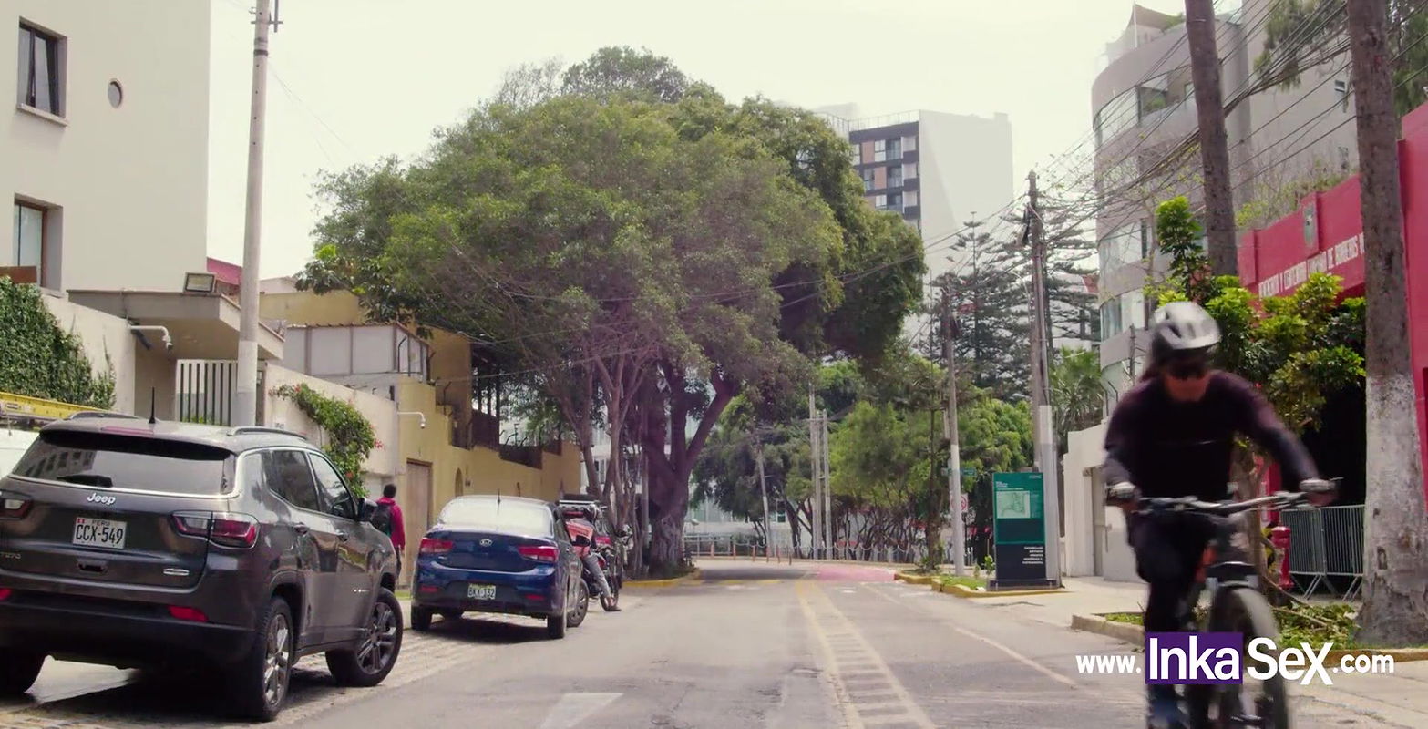 Jorgito the guayaco is the small but dangerous fucker of busty milf and big ass