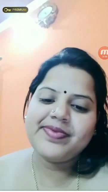 Tanya, Mature Bhabi, Showing Boobs & Pussy on PREMIUM Tango Live ~ with FACE