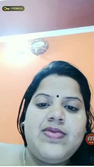 Tanya, Mature Bhabi, Showing Boobs & Pussy on PREMIUM Tango Live ~ with FACE