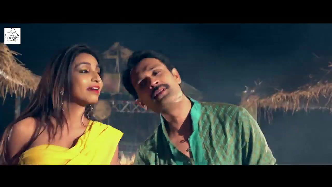 Amrita Pandey? – 720P – Multiple boob slips