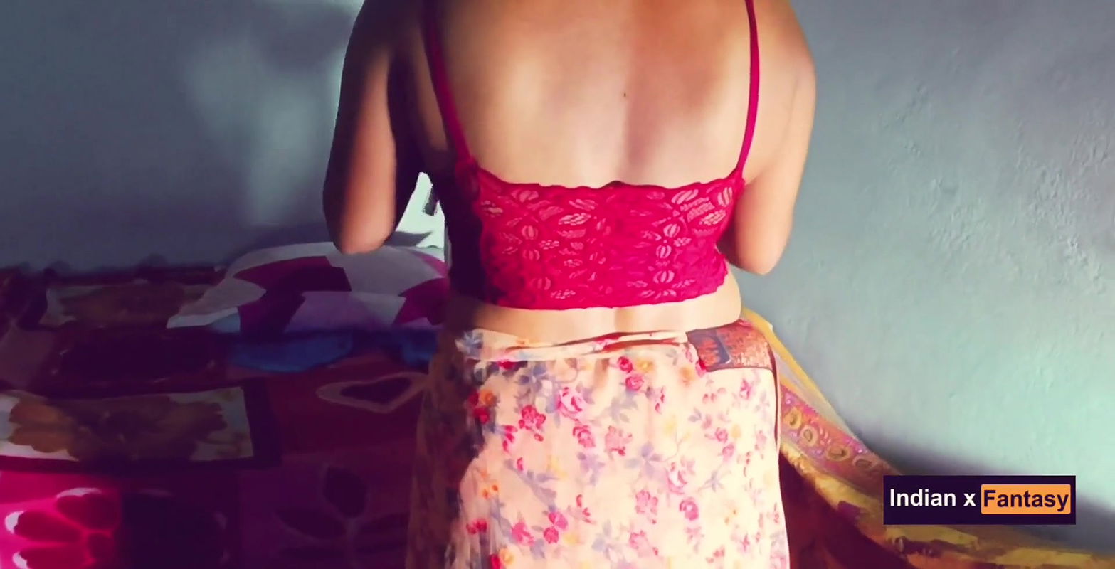 Latest Desi couples hindi chudai mms video small tits bhabhi