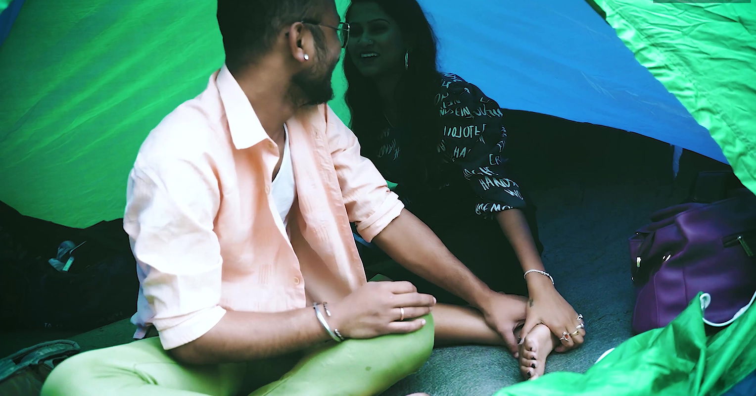 Boyfriend fucks Desi Pornstar The StarSudipa in the open Jungle for cum into her Mouth ( Hindi Audio )