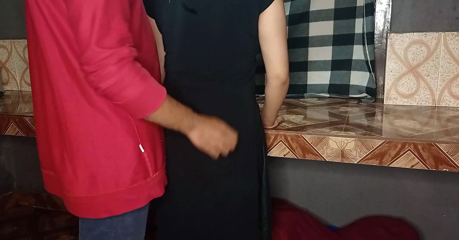 Kamwali Bai Kunwari Ladki QueenRima was caught xxx fucked from behind while cleaning in the kitchen