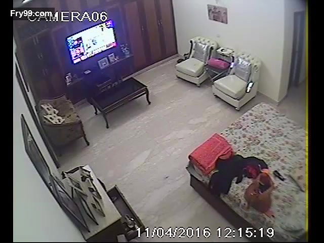 Friend Wife Filmed Naked – Movies