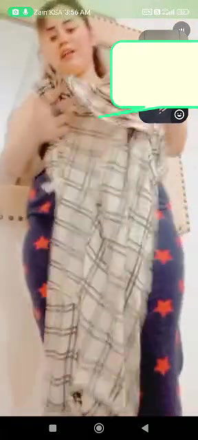Paki showing boobs on snapchat video call