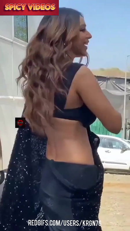 NIA SHARMA DEEP CLEAVAGE SEXY FIGURE HOTNESS