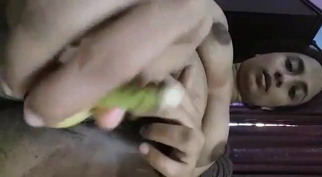 Horny Bangla Bhabhi Masturbating