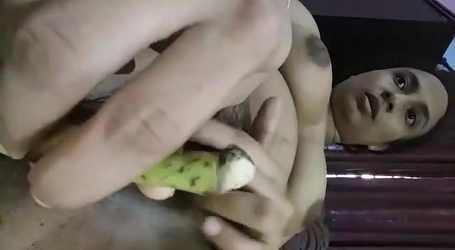 Horny Bangla Bhabhi Masturbating
