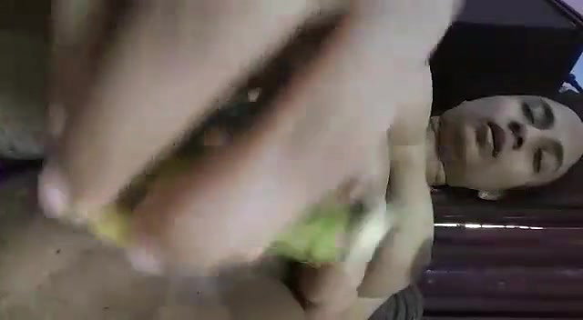 Horny Bangla Bhabhi Masturbating