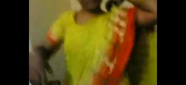 Village bhabi open her sare
