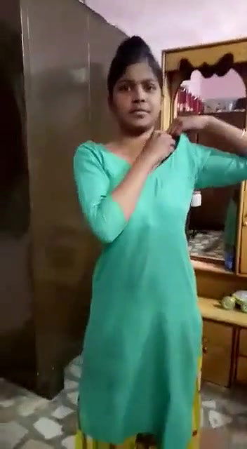 Punjabi Babe shy to show everything capture by bf