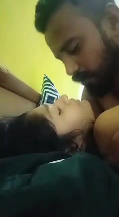 Hot Lover kissing gf shy to show face