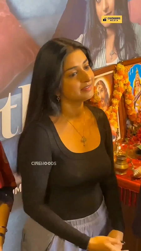 Meera Jasmine Nipple Pokie in Tight Black tshirt