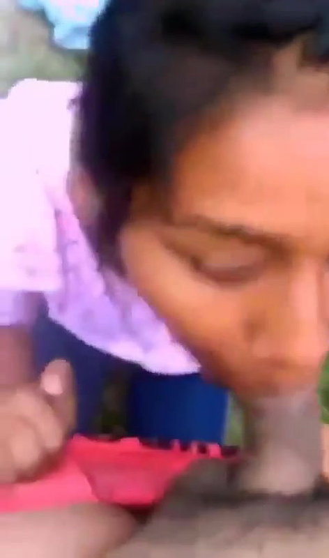 Assam gf boobs sucking and give blowjob to her bf